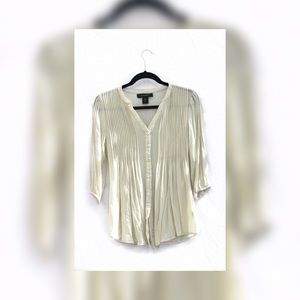 Karen Kane Rouged Detailed Button Down Blouse